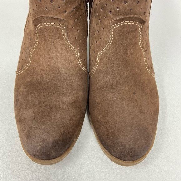 Earth Marion Brown Leather Side Zip Booties, Women’s Size US 6.5B. - Picture 5 of 10